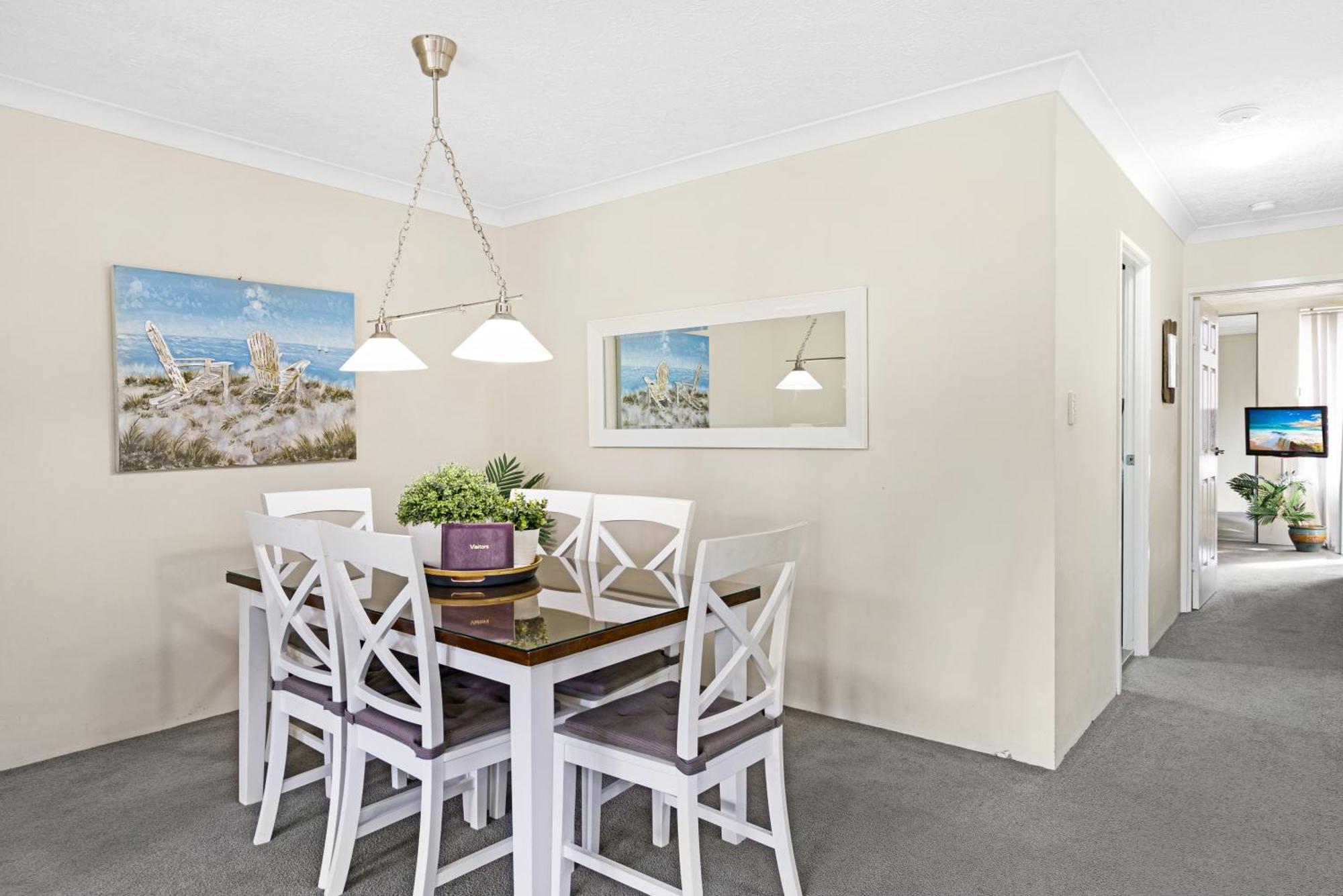 Oceanside Cove Aparthotel Gold Coast Exterior foto