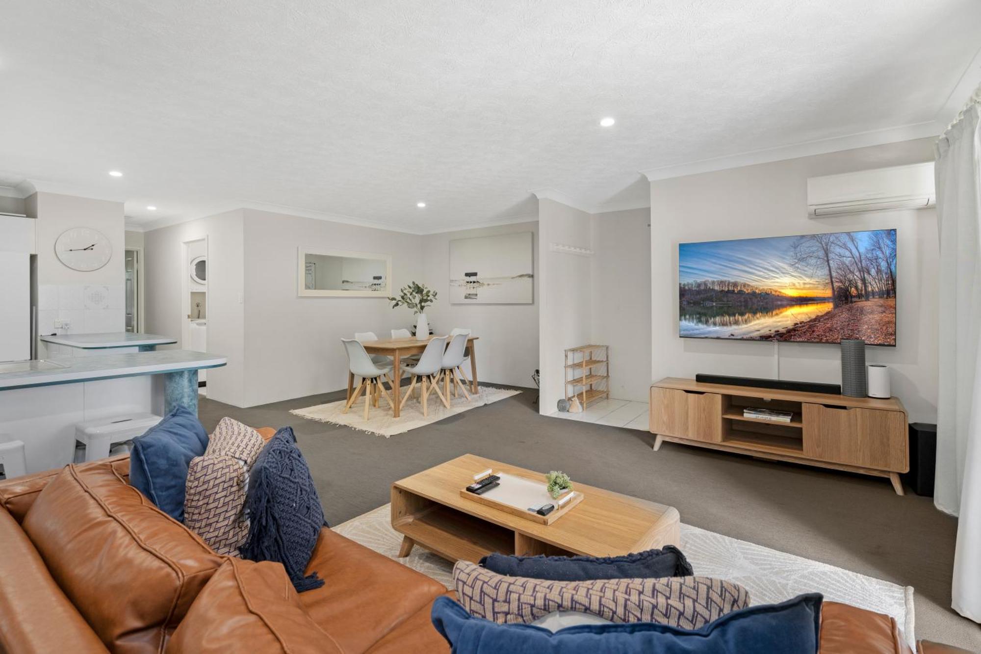 Oceanside Cove Aparthotel Gold Coast Exterior foto